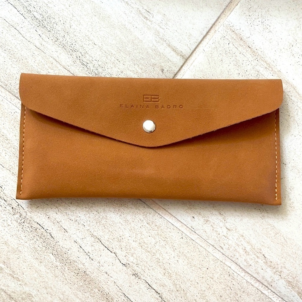 Elaina Badro Babyblues makeup brush set w/pouch